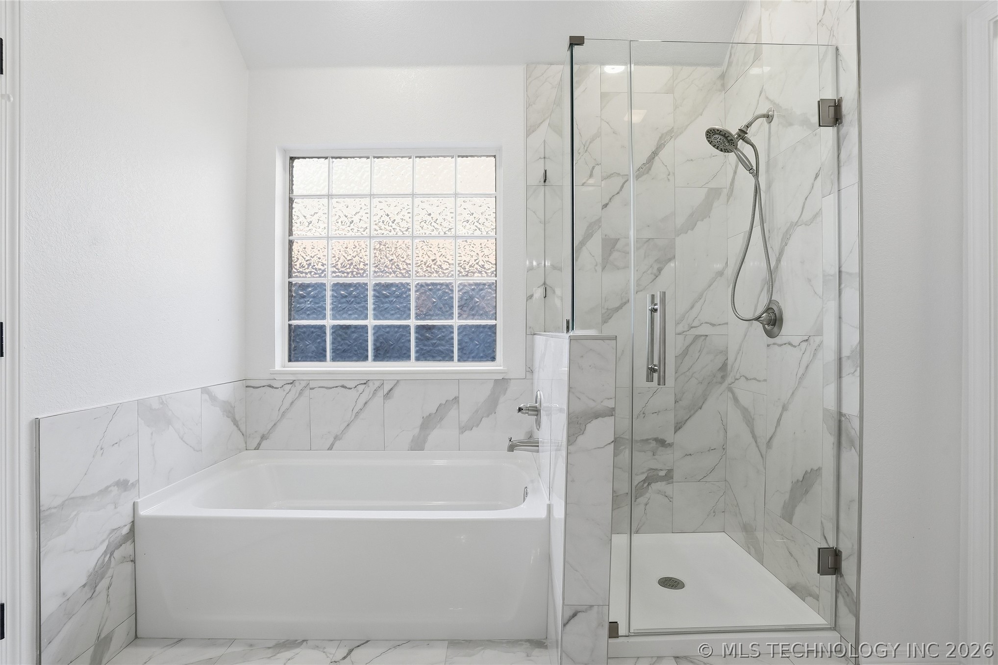 5024 S 197th East Avenue Property Photo 17