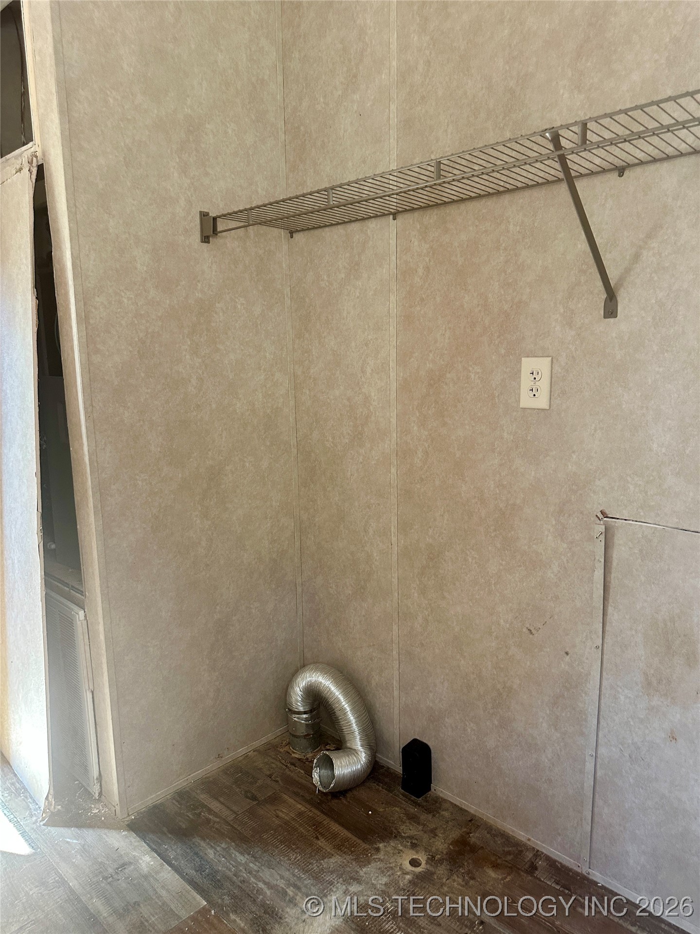 22 South Street Property Photo 15