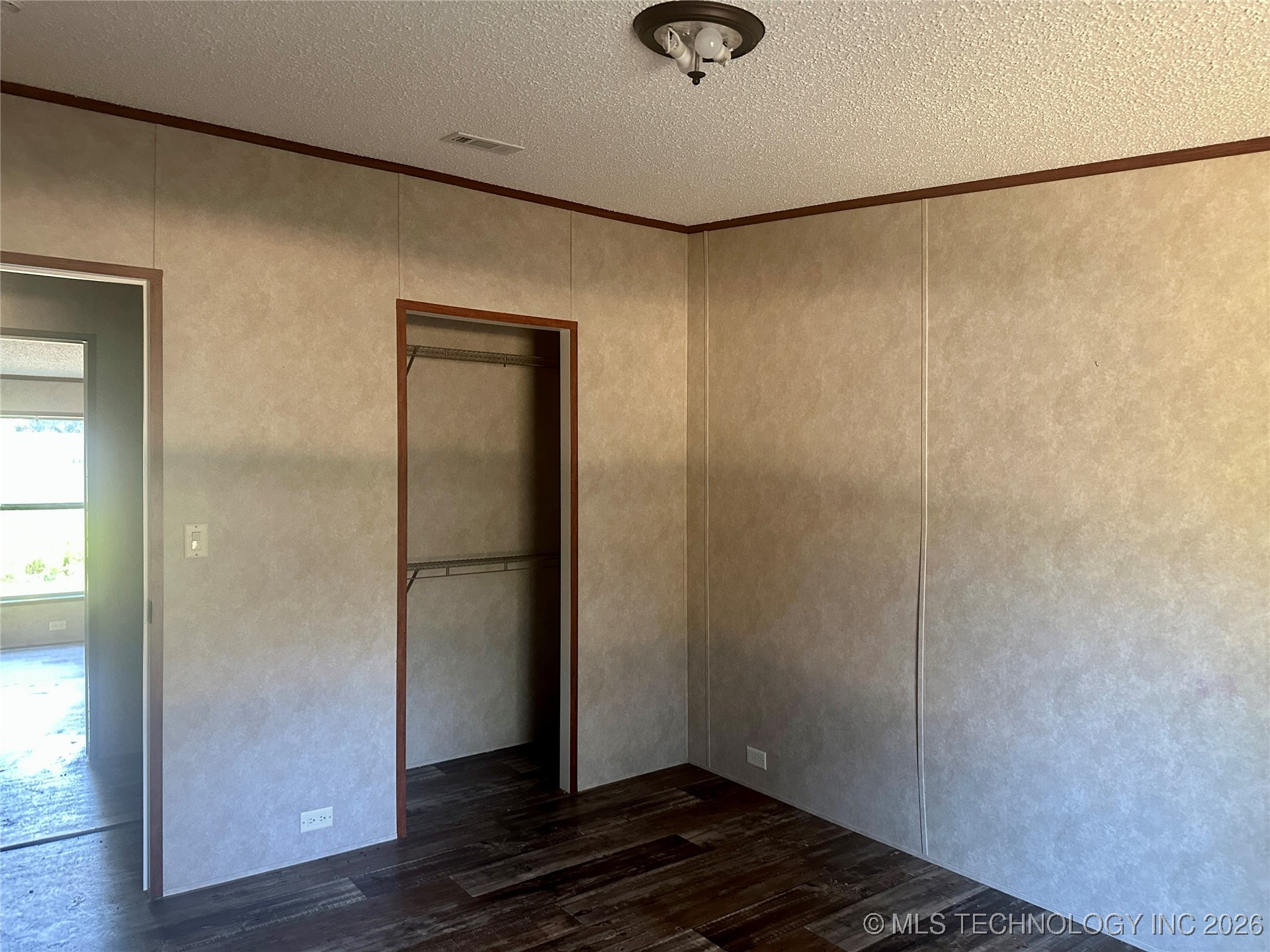 22 South Street Property Photo 23