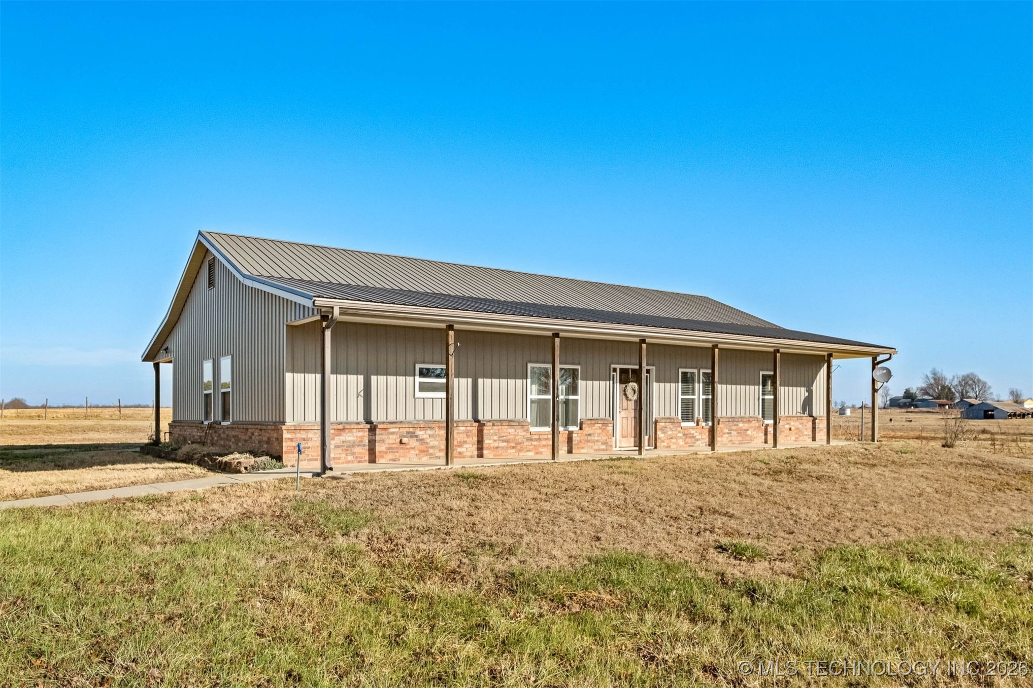 475547 E 680 Property Photo 4