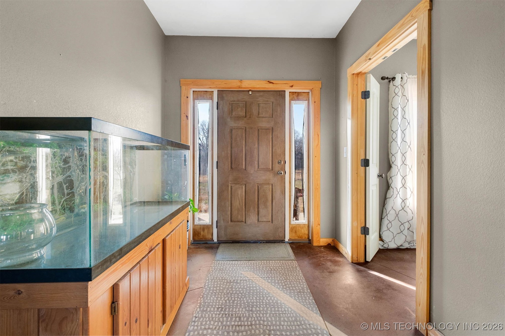 475547 E 680 Property Photo 6