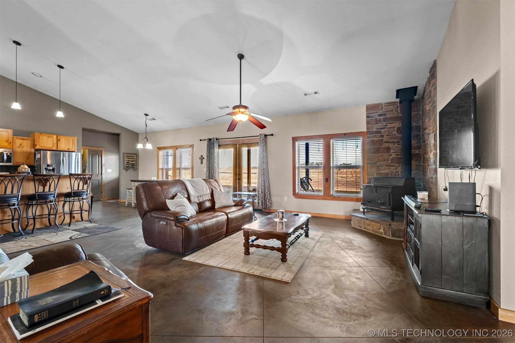 475547 E 680 Property Photo 9