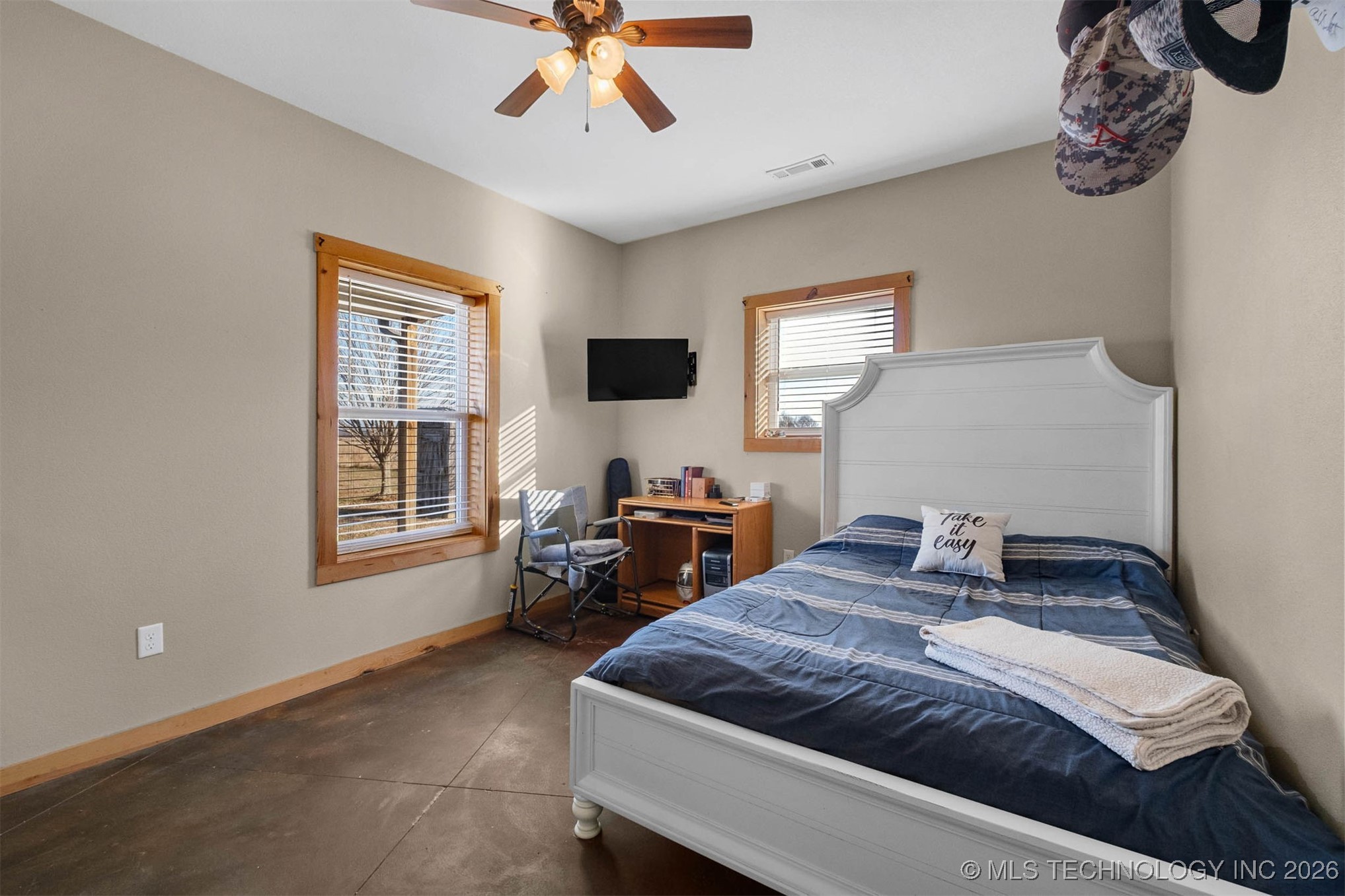 475547 E 680 Property Photo 26