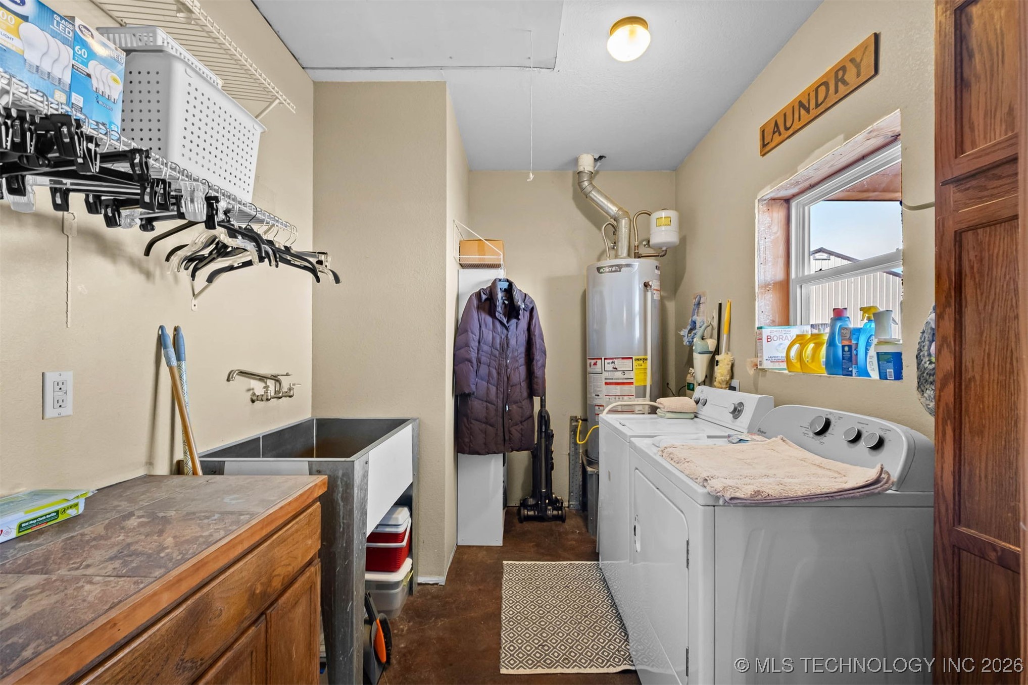 475547 E 680 Property Photo 27