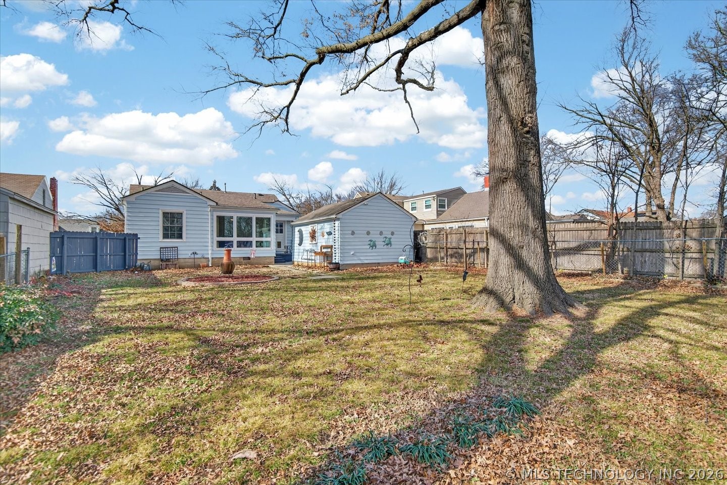 2054 Se Dewey Avenue Property Photo 25