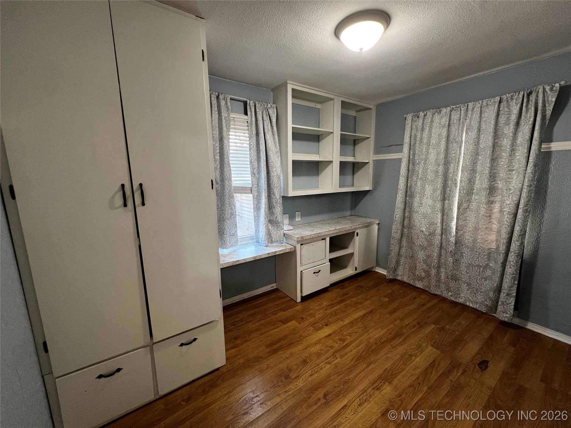 2109 Haskell Boulevard Property Photo 12