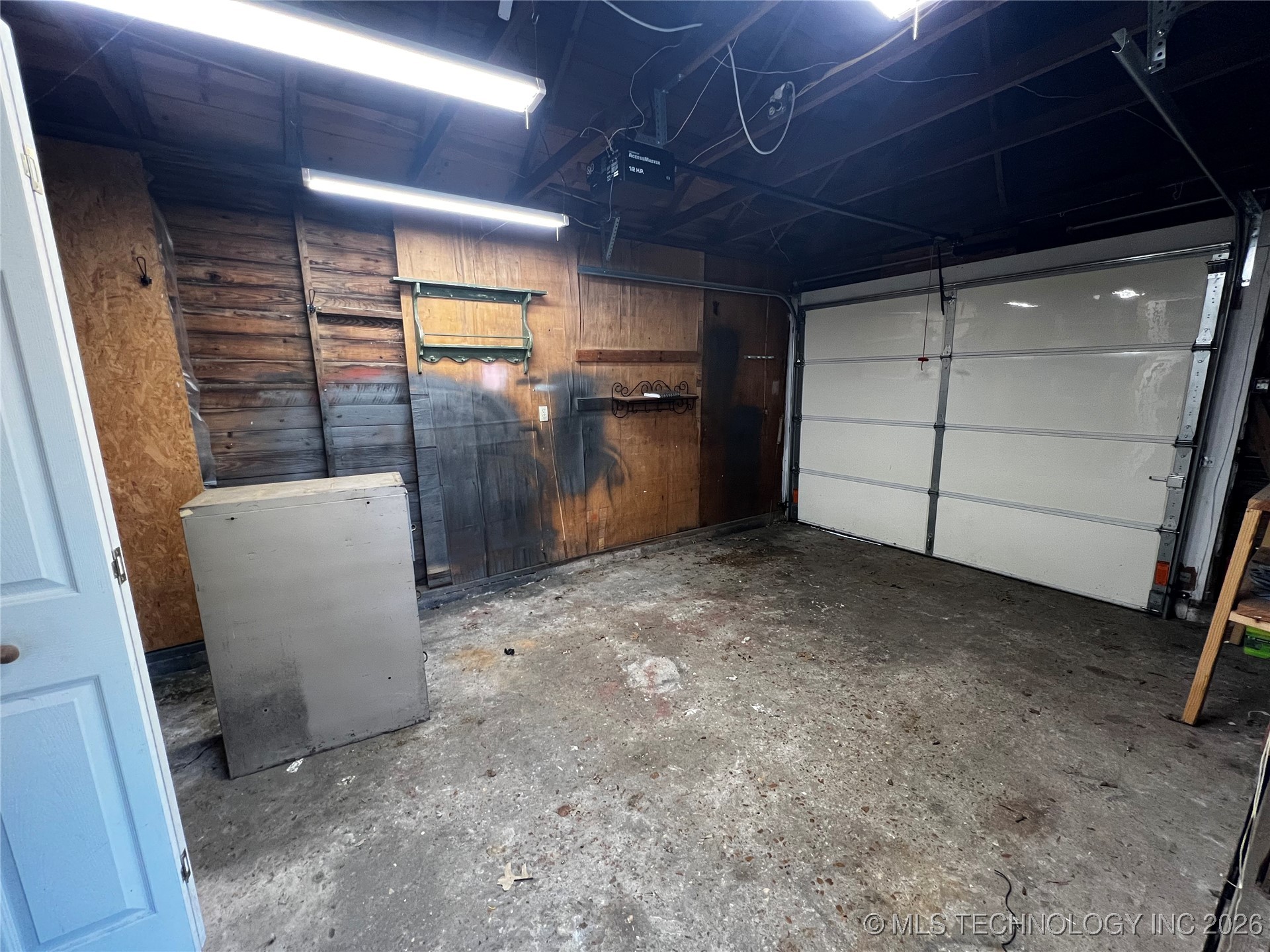 2109 Haskell Boulevard Property Photo 17