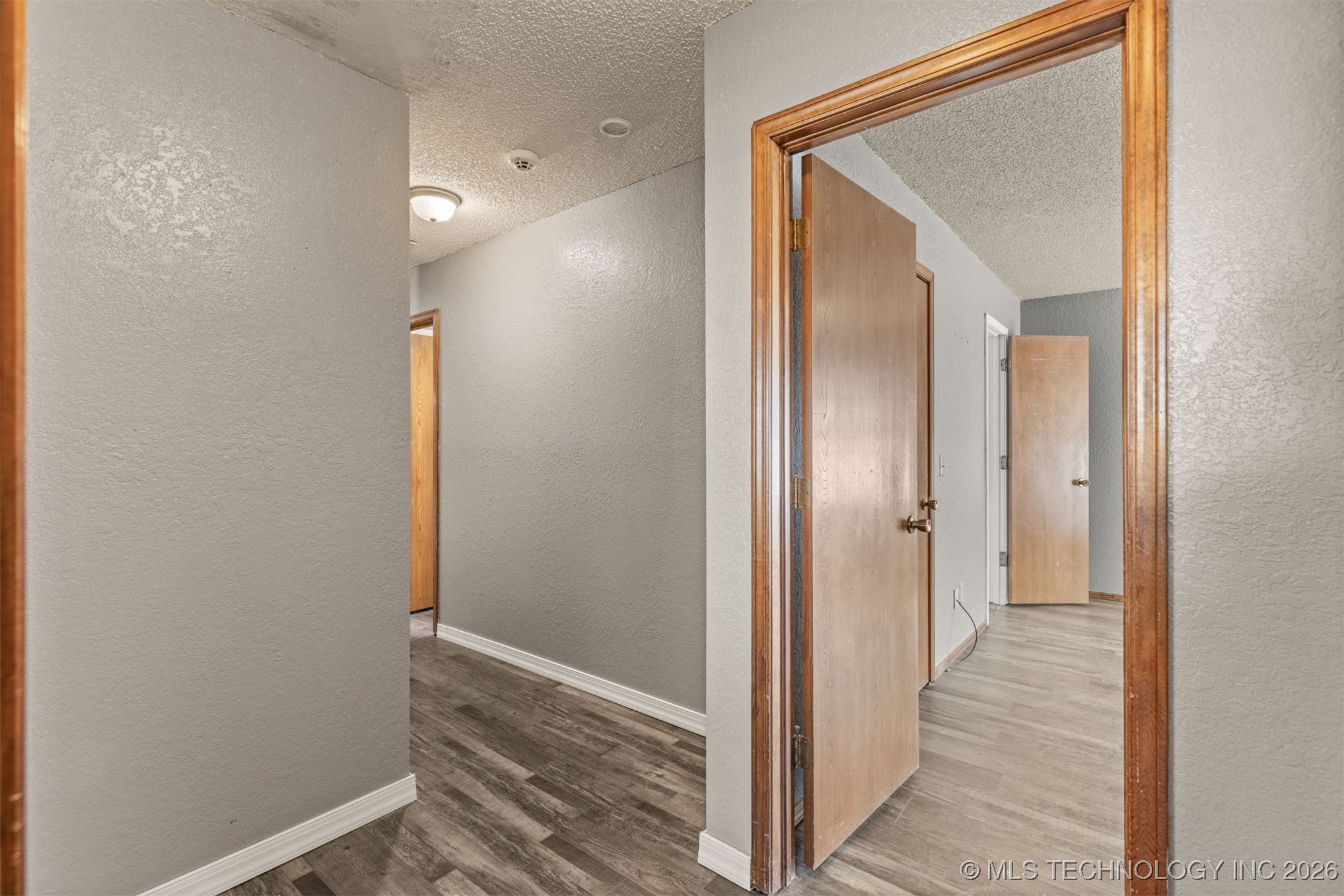 405 Mockingbird Lane Property Photo 27