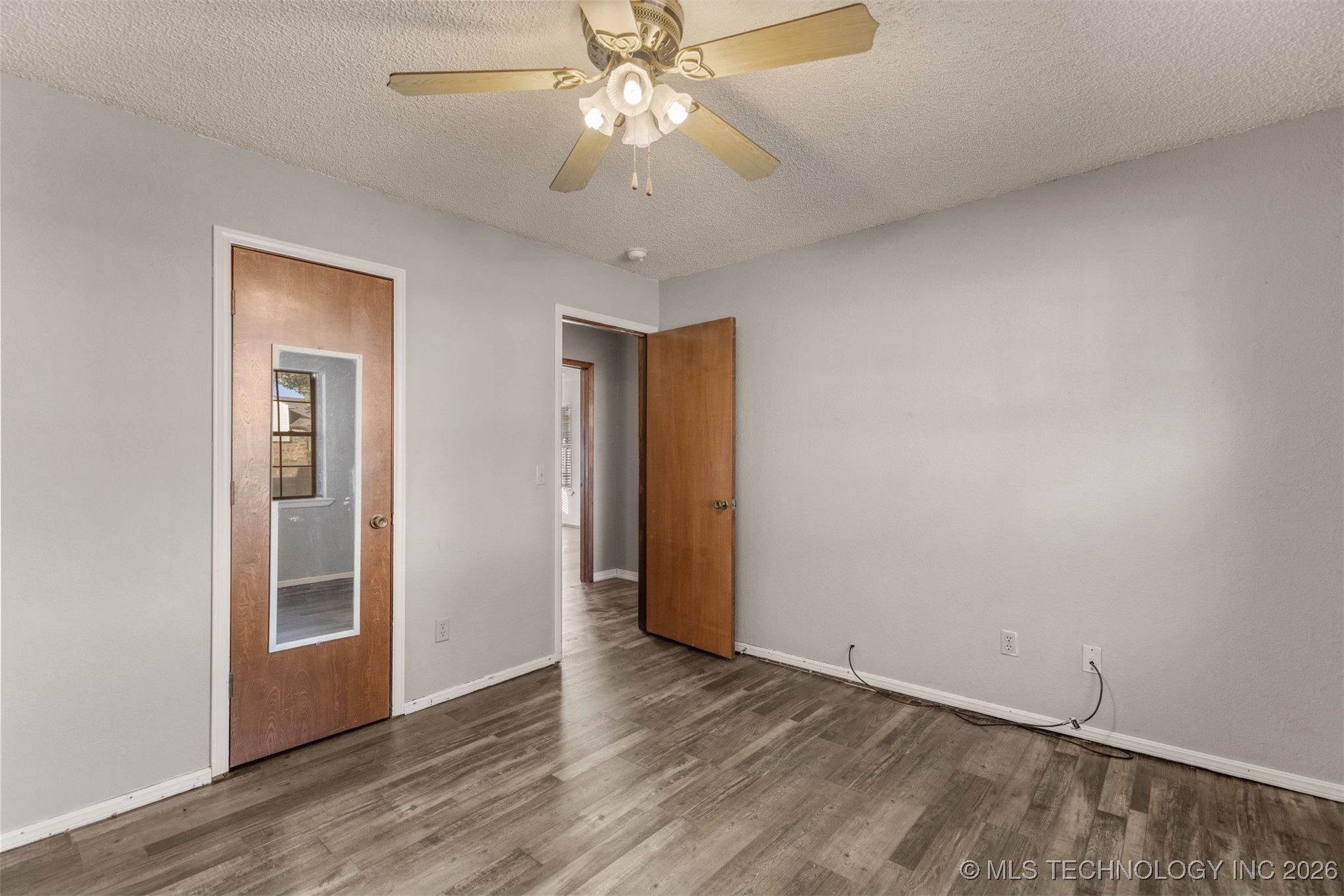 405 Mockingbird Lane Property Photo 29