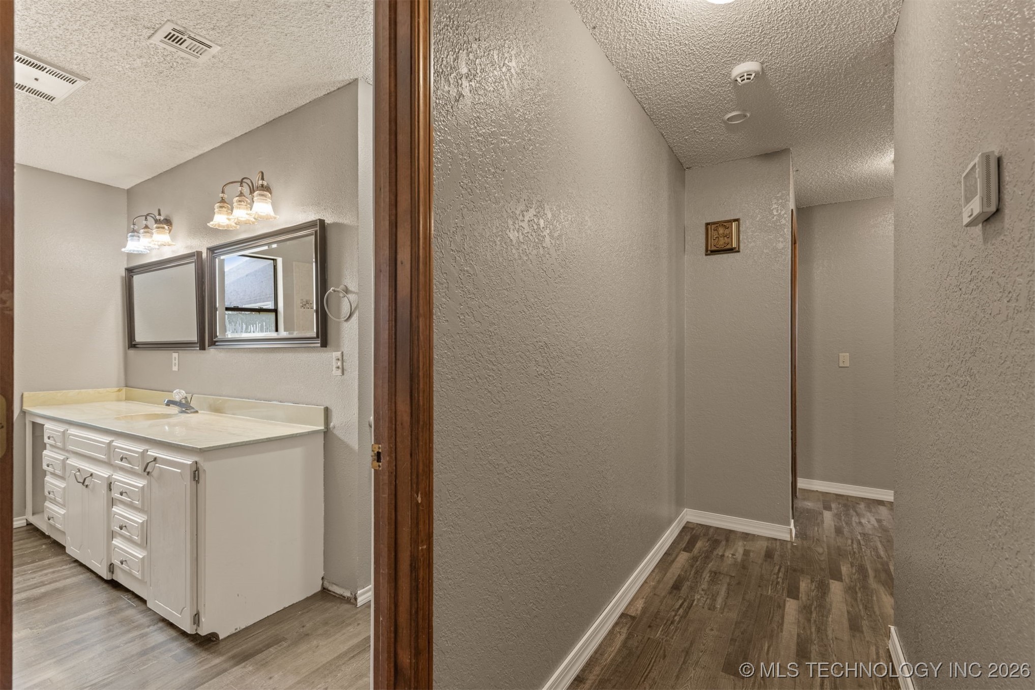 405 Mockingbird Lane Property Photo 34