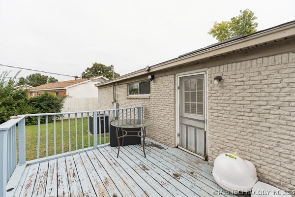 7731 E Skelly Drive Property Photo 17