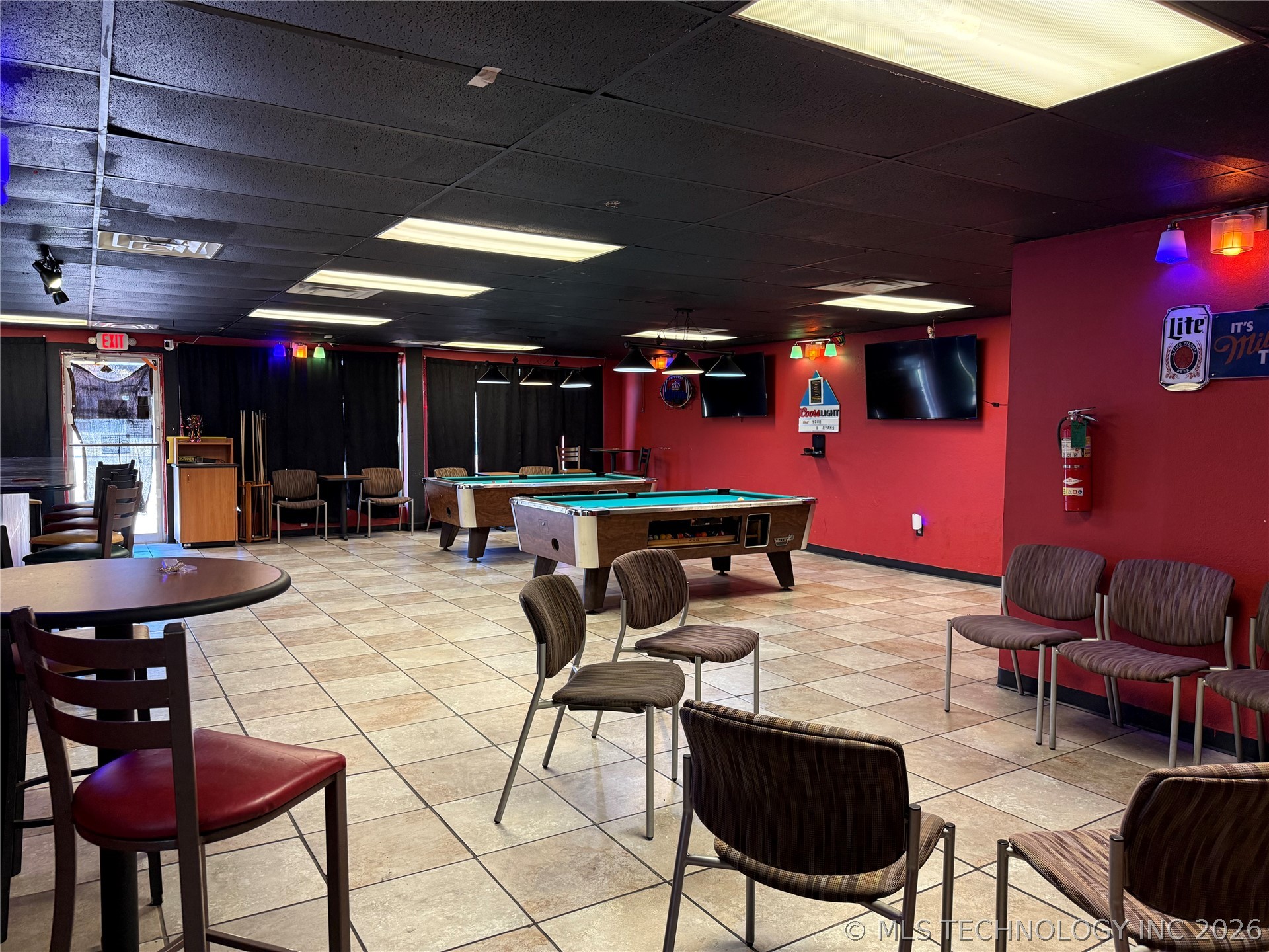 310 S Washington Property Photo 4