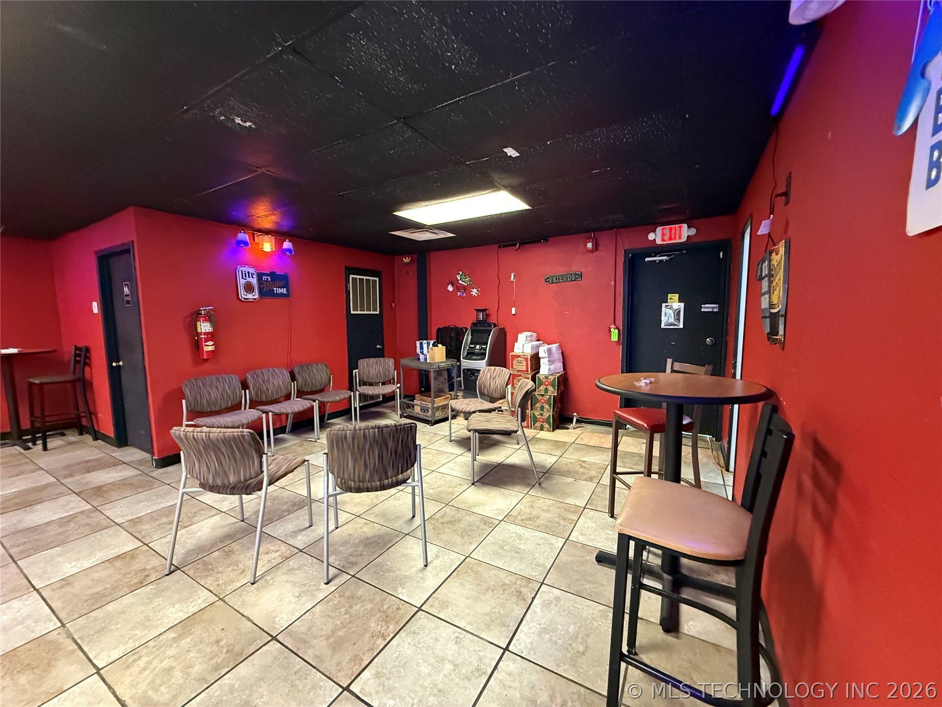 310 S Washington Property Photo 8