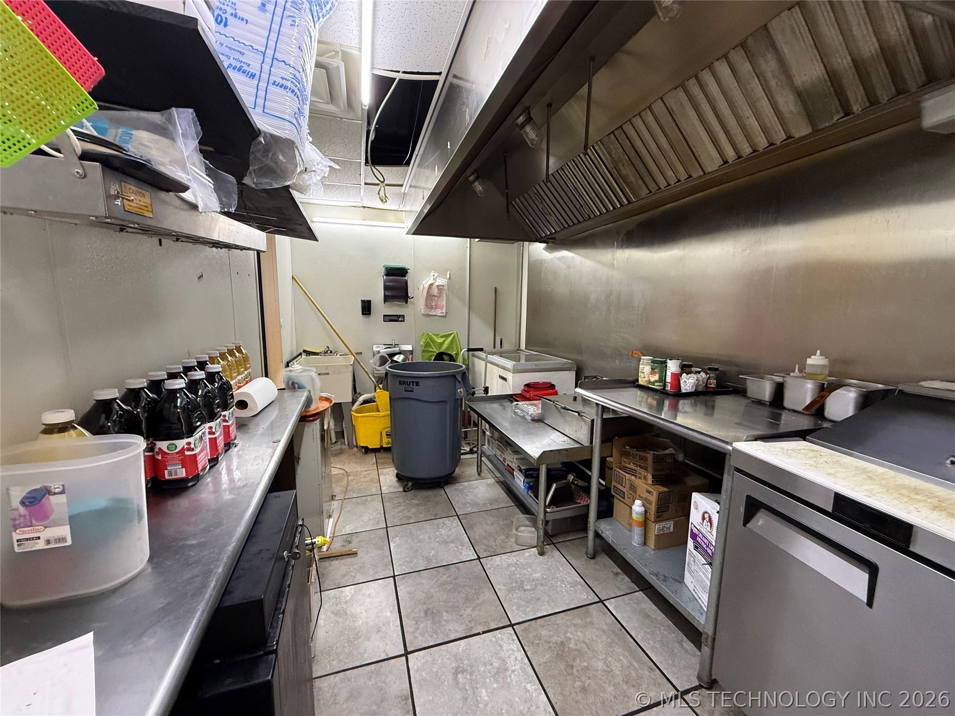 310 S Washington Property Photo 23