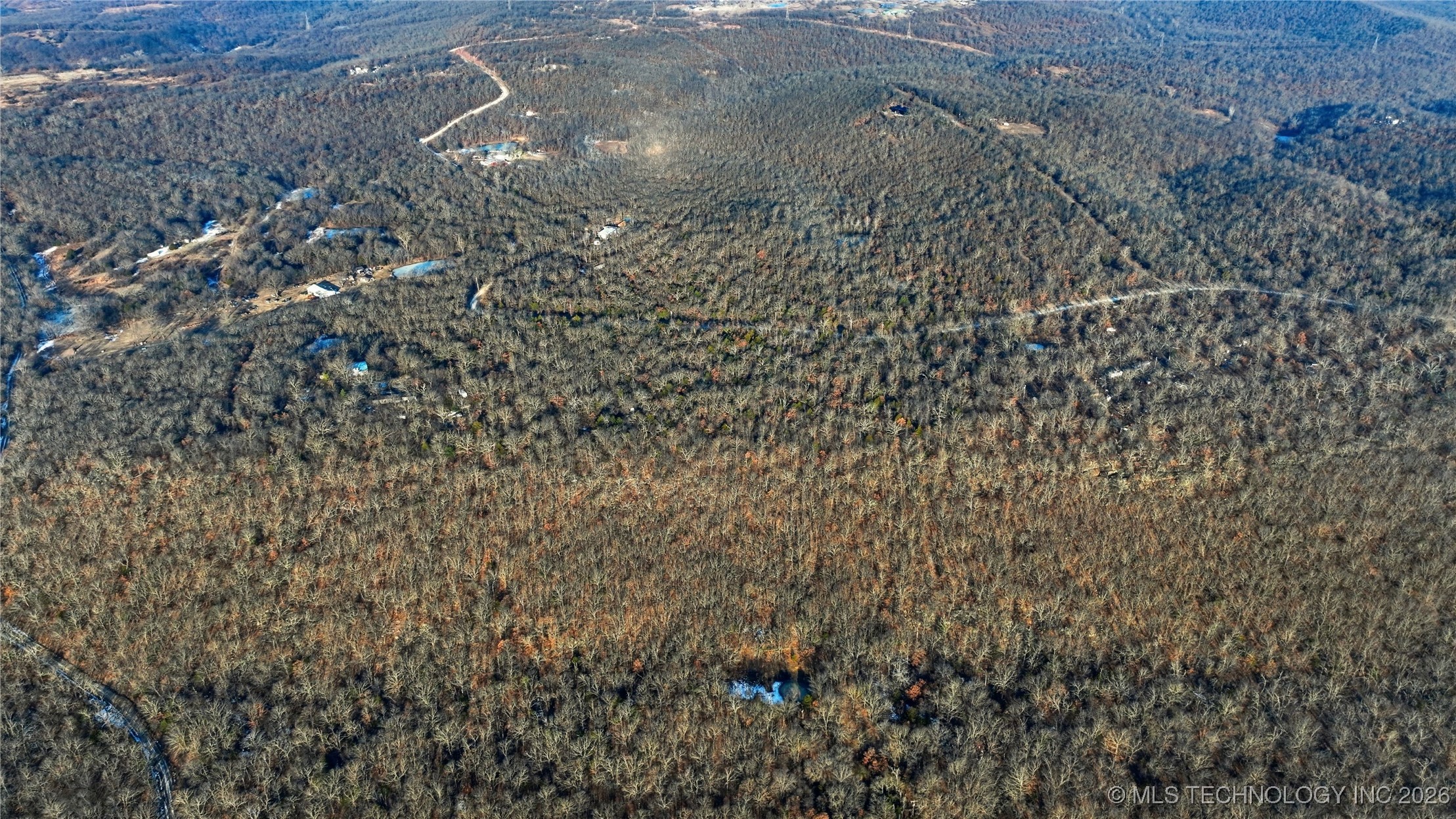 1898 Tulsa Mountain Ranch Road Property Photo 7