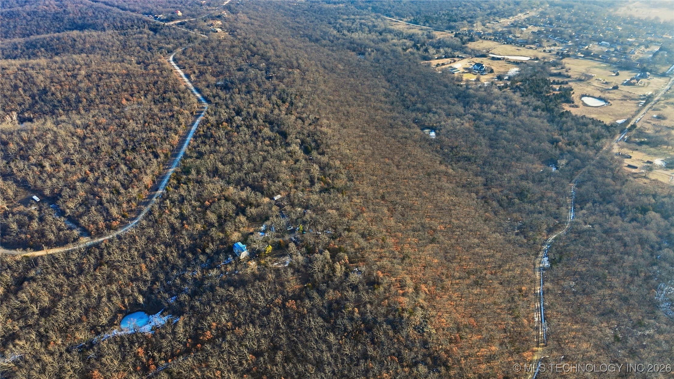 1898 Tulsa Mountain Ranch Road Property Photo 10