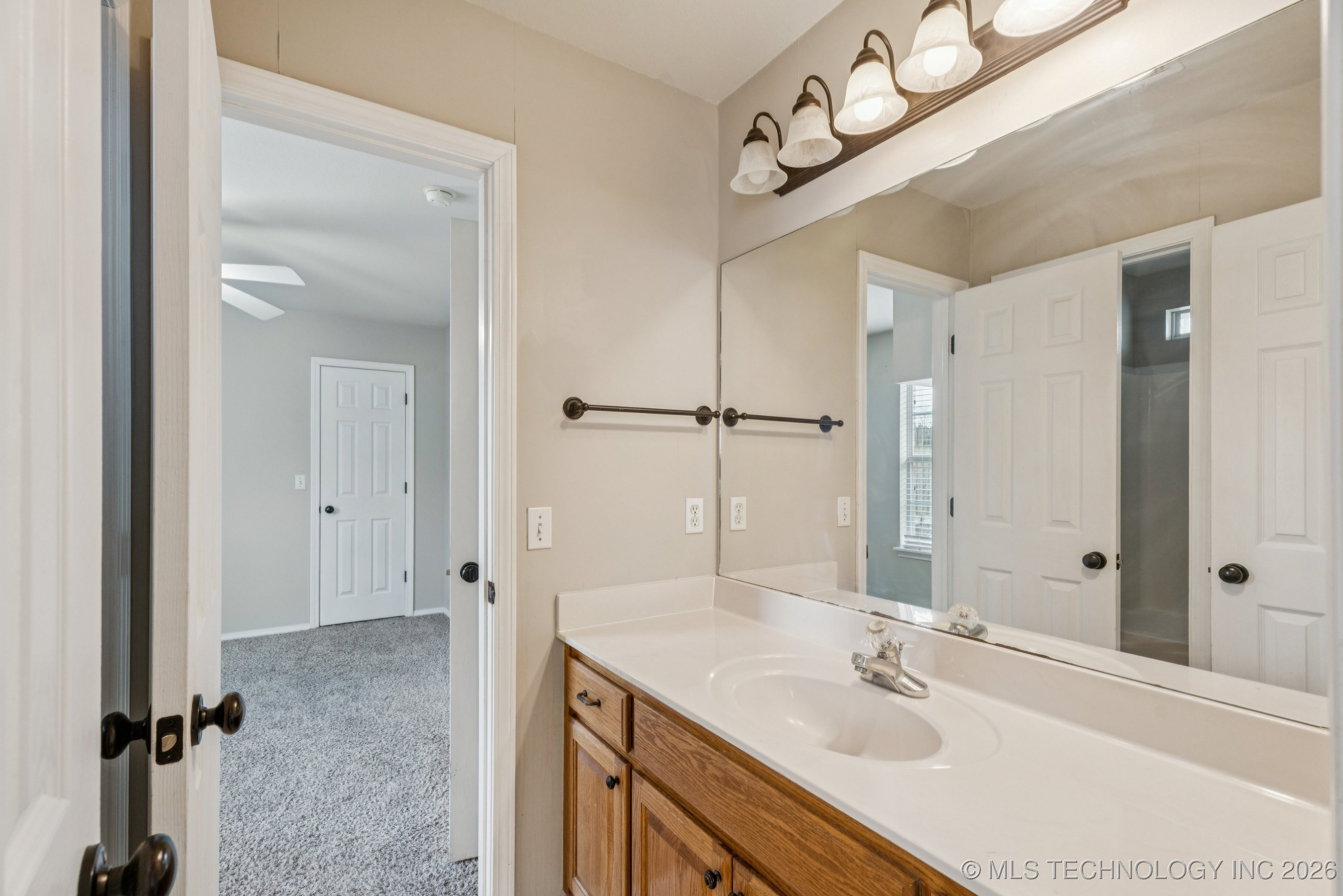 9919 E 123rd Street S Property Photo 31