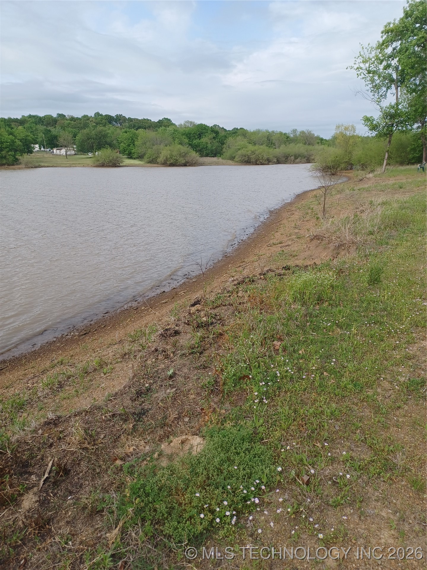Flounder Property Photo 13
