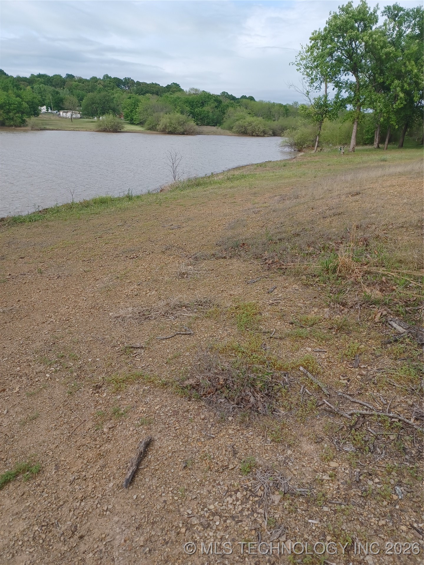 Flounder Property Photo 14