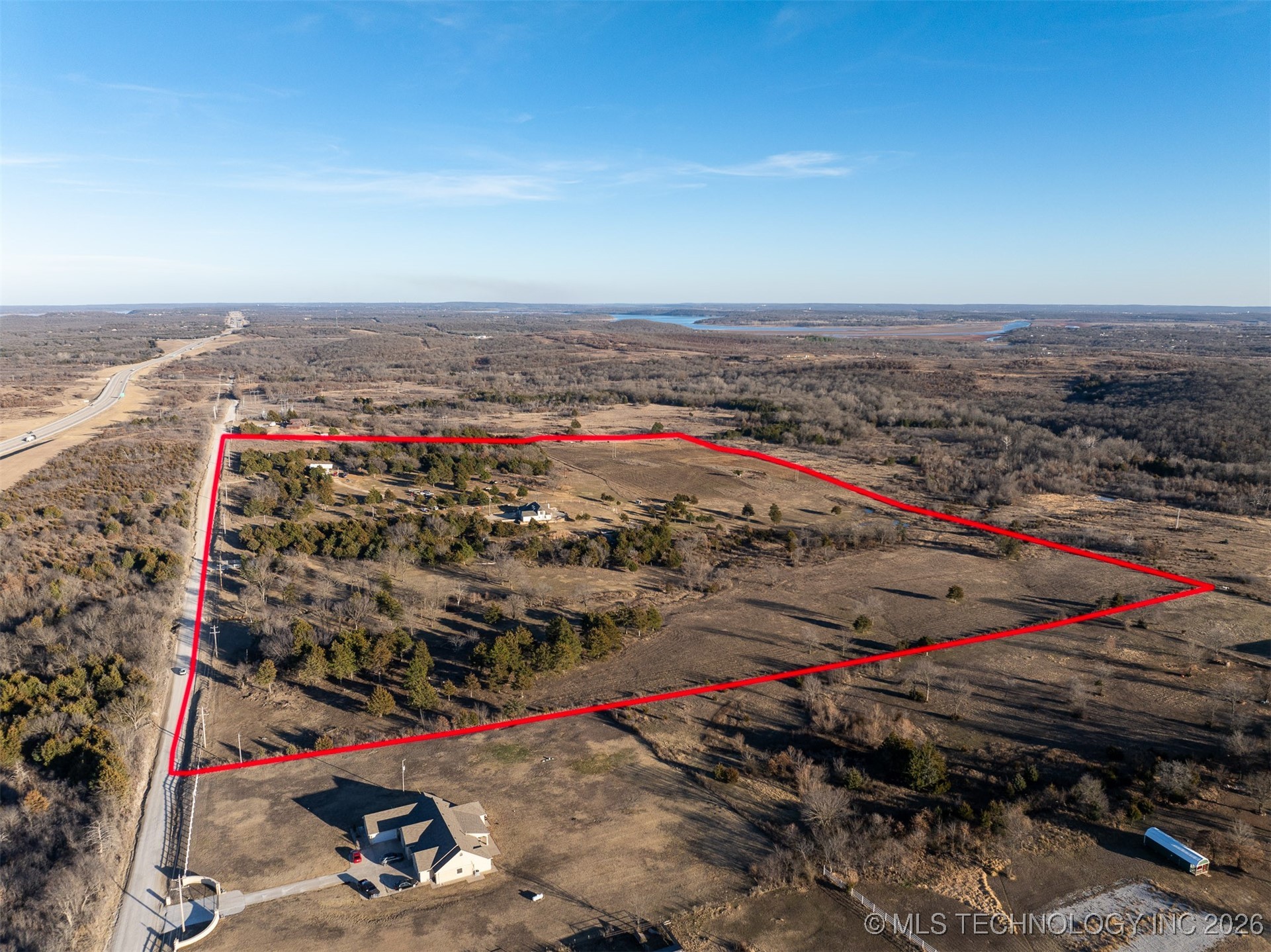 369200 E 5500 Road Property Photo 4