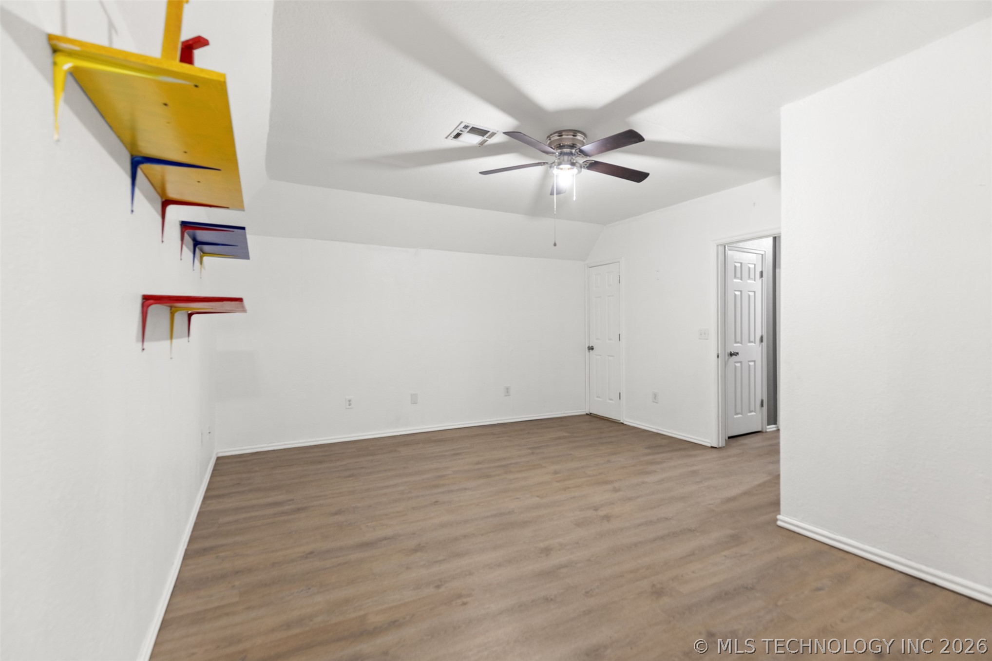 2412 W Vicksburg Street Property Photo 23