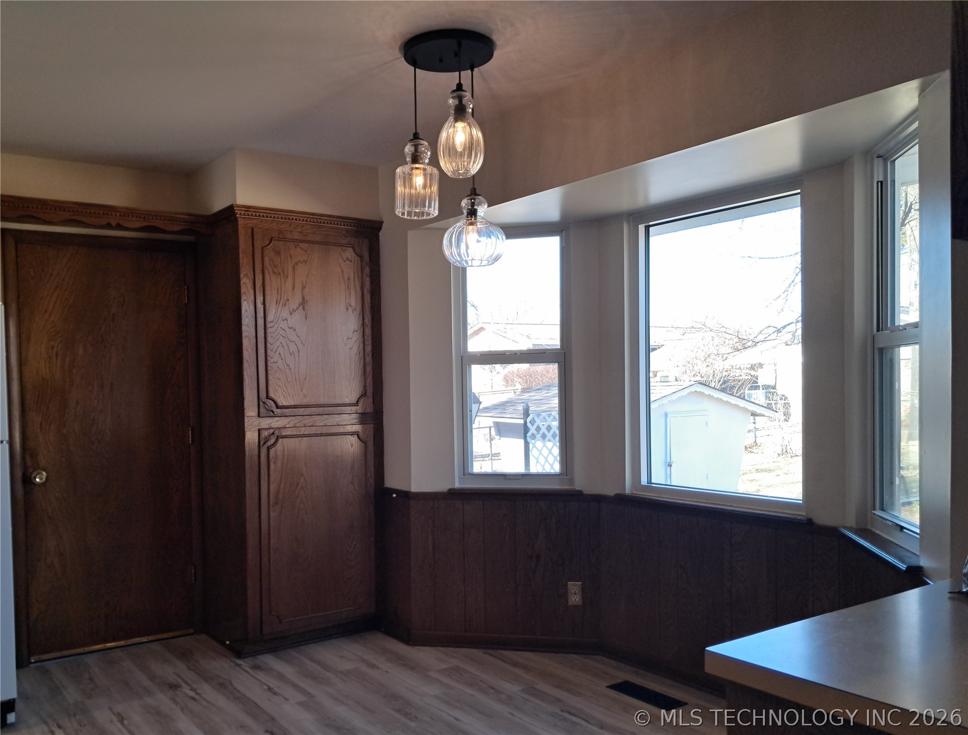 5837 E 62nd Place Property Photo 9