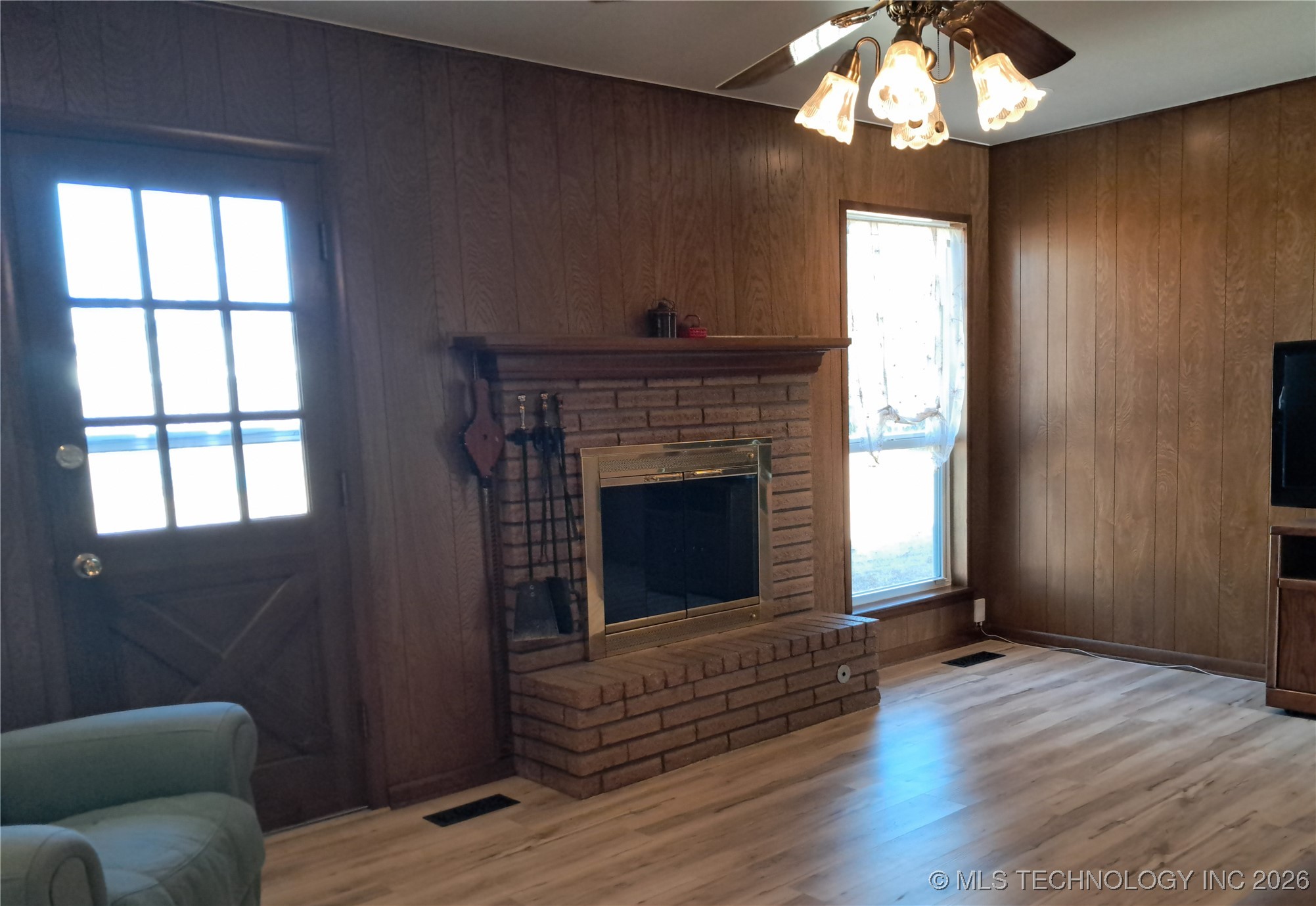 5837 E 62nd Place Property Photo 11