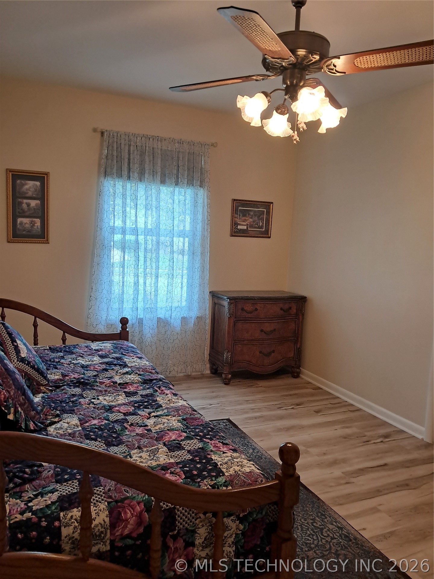 5837 E 62nd Place Property Photo 14