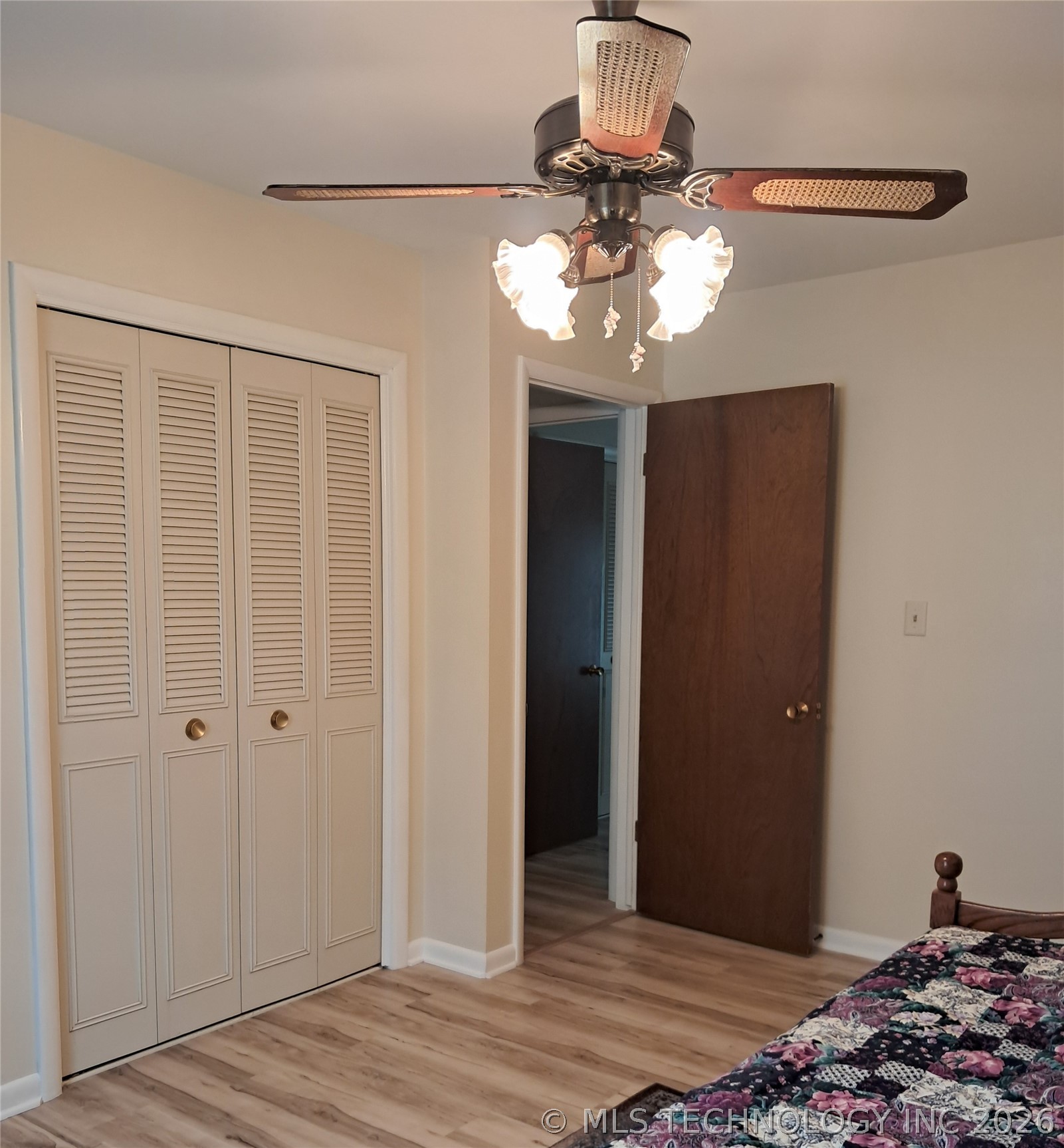 5837 E 62nd Place Property Photo 15