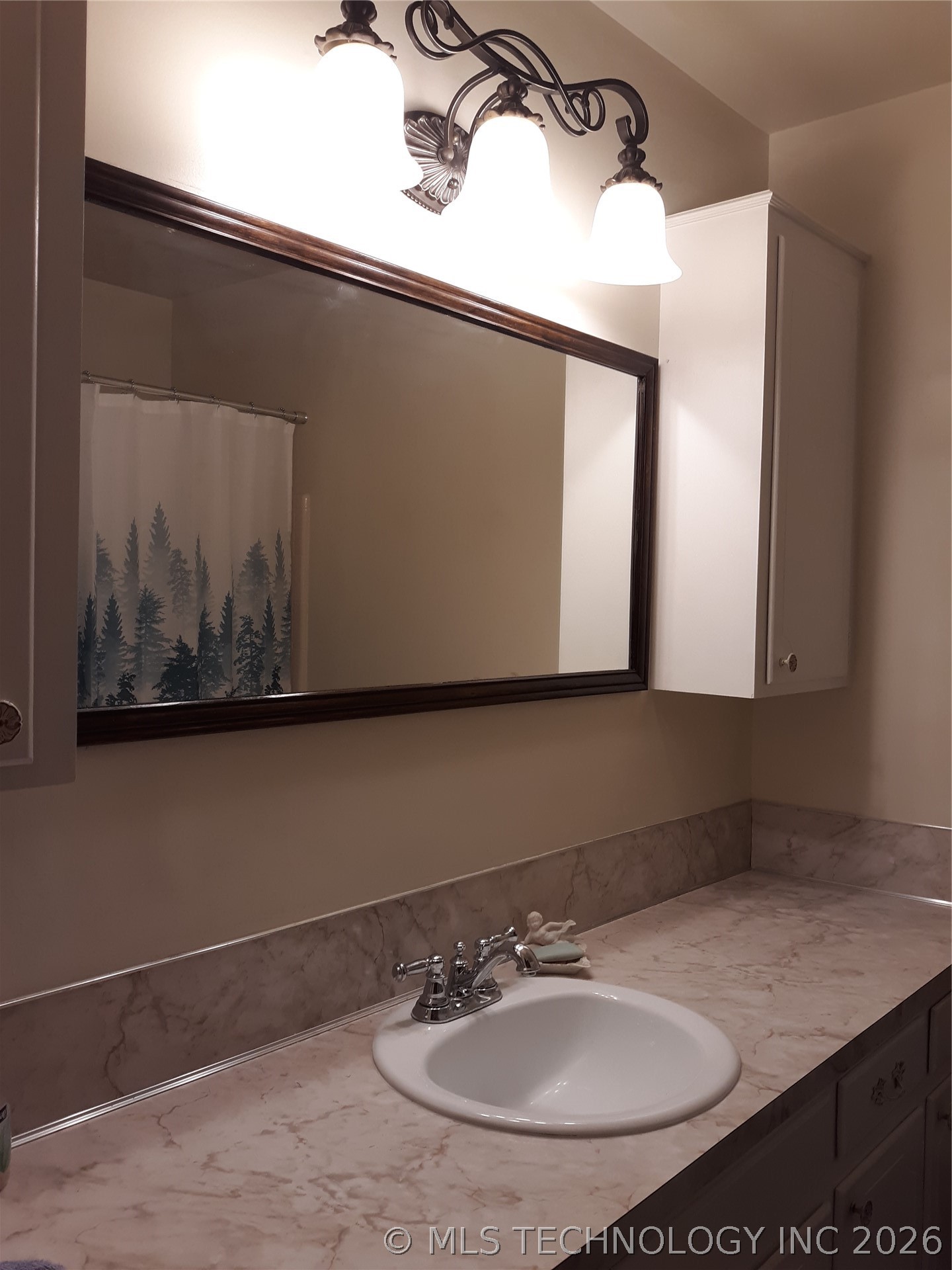 5837 E 62nd Place Property Photo 19