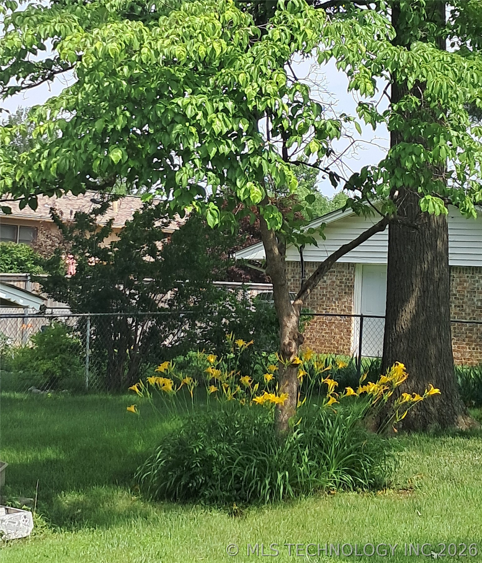 5837 E 62nd Place Property Photo 22