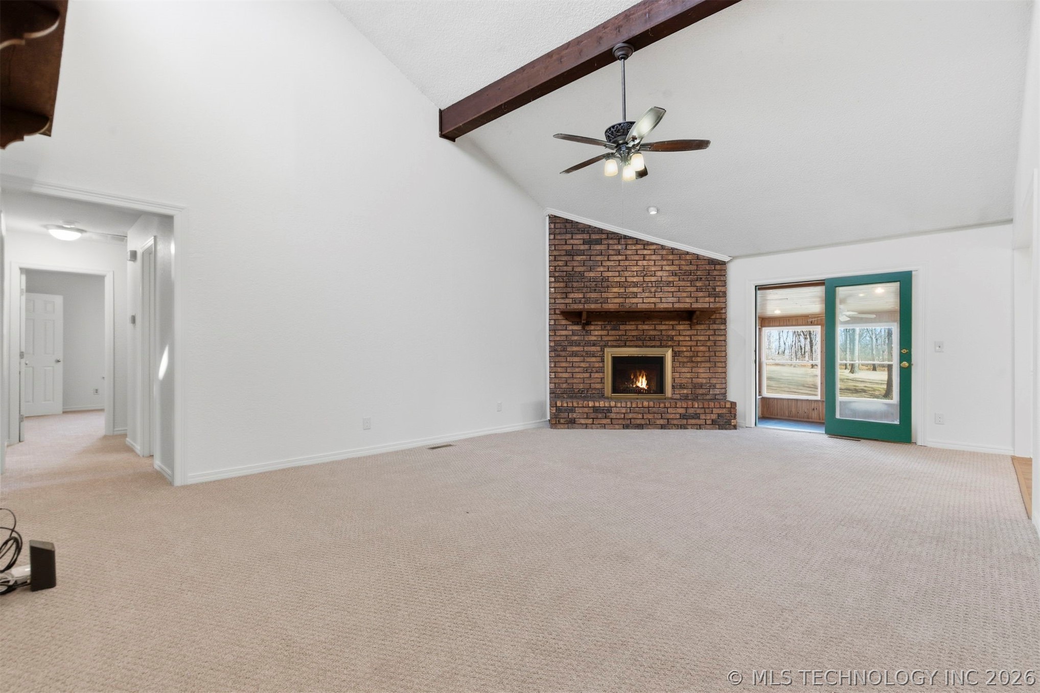 11607 S 5th Street Property Photo 3