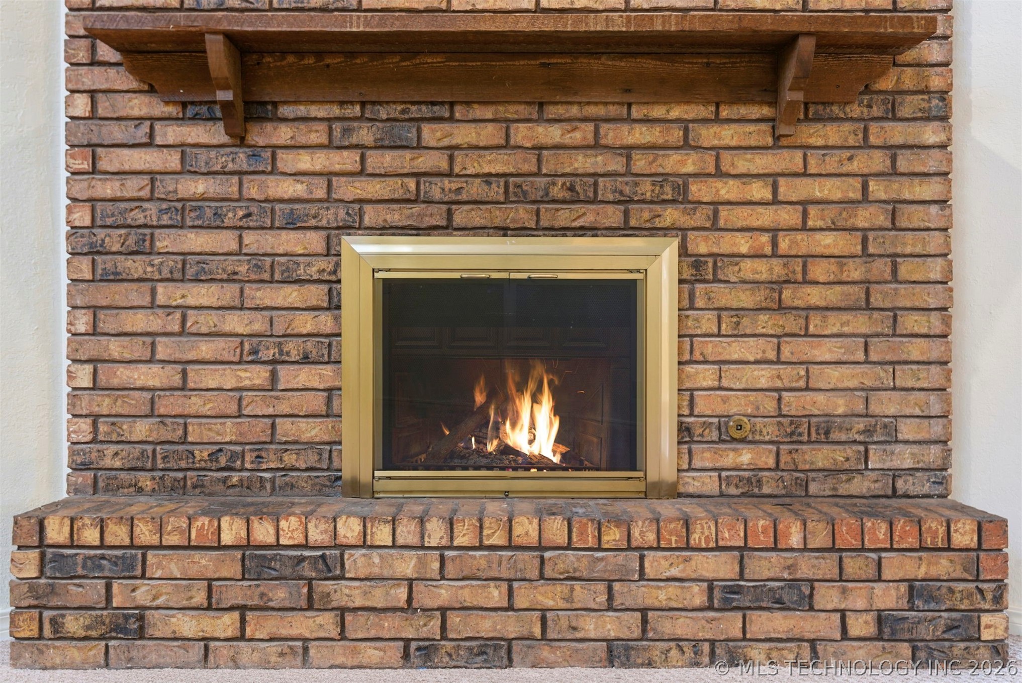 11607 S 5th Street Property Photo 5