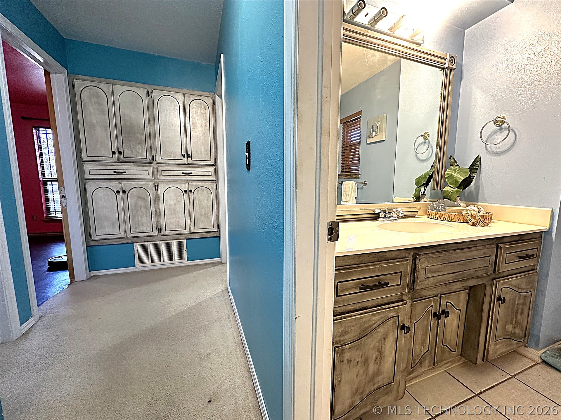 306 Eastwood Property Photo 23