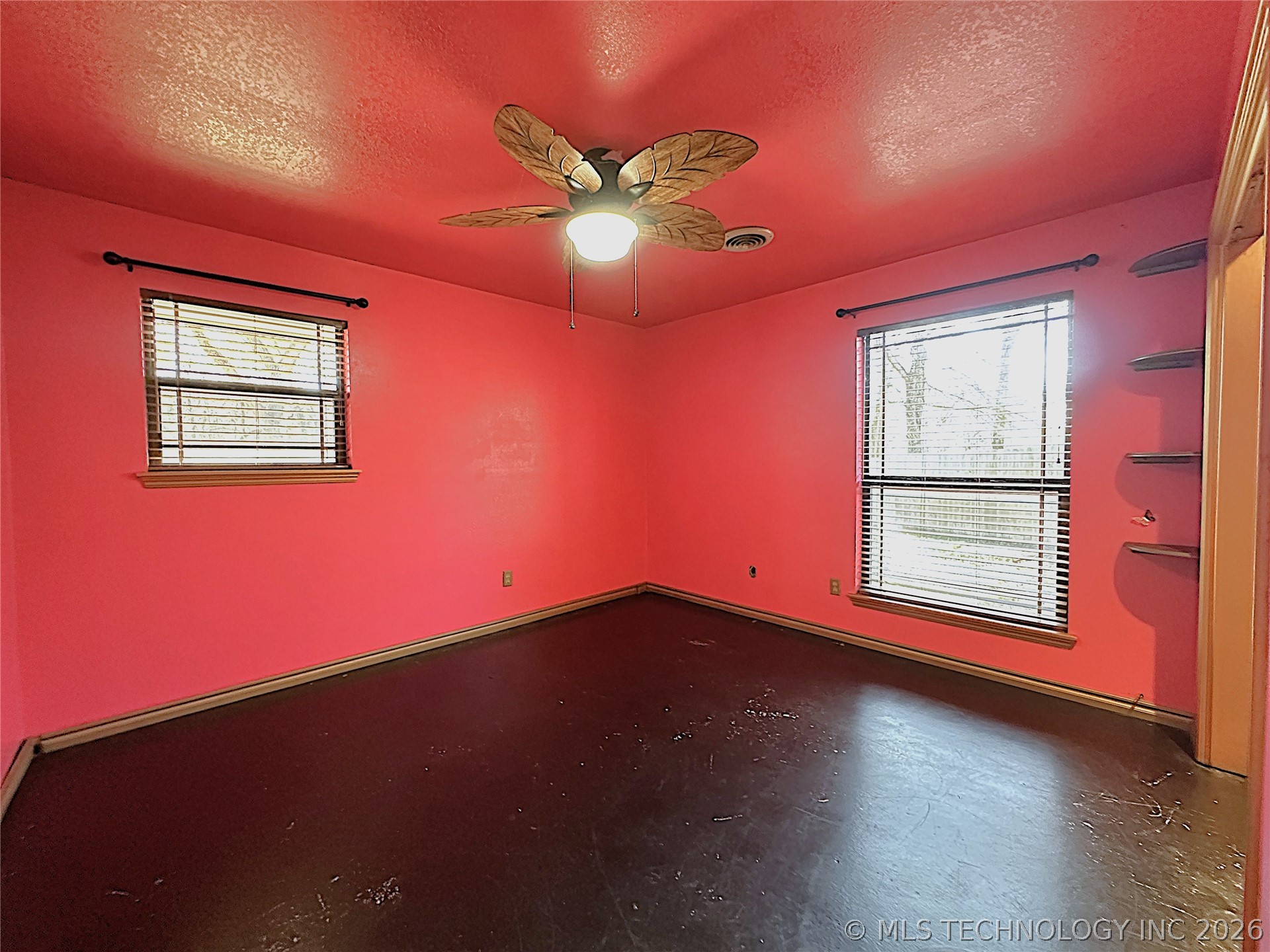 306 Eastwood Property Photo 30