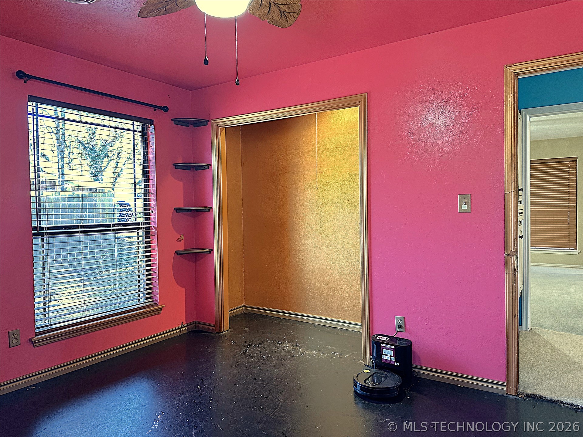 306 Eastwood Property Photo 32