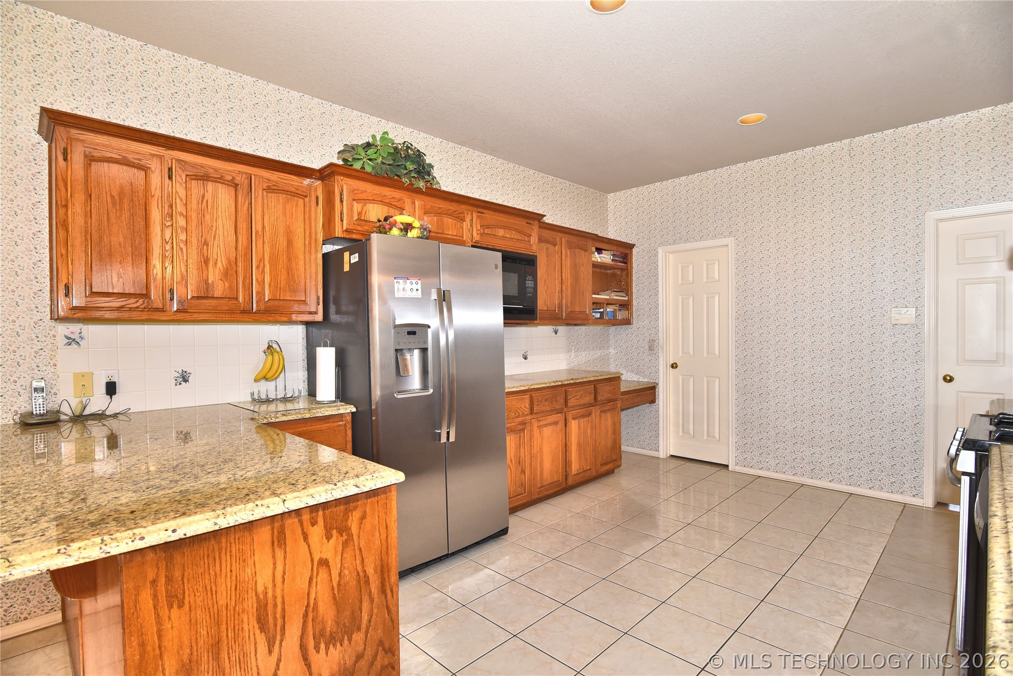 3105 S Aster Avenue Property Photo 13