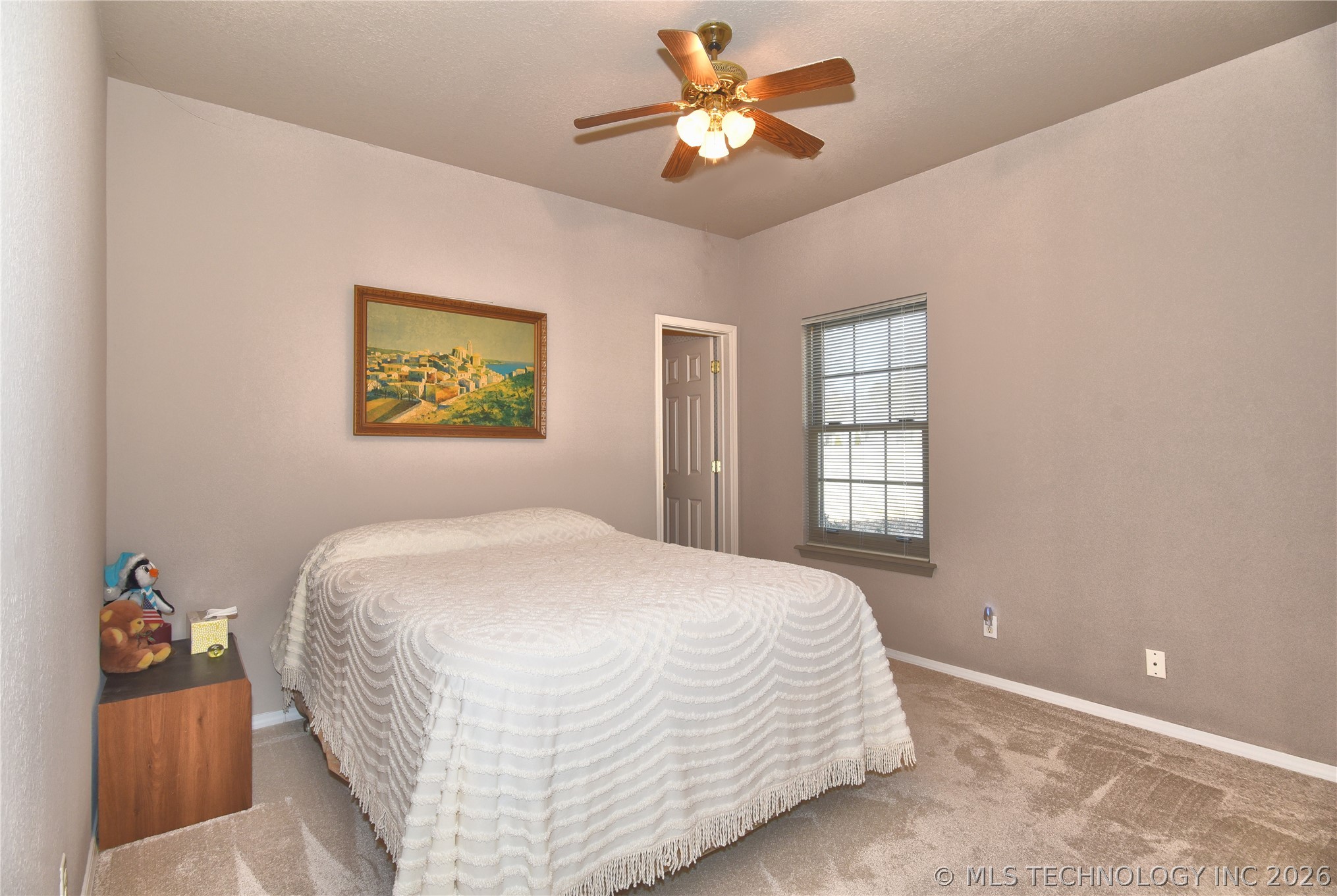 3105 S Aster Avenue Property Photo 21