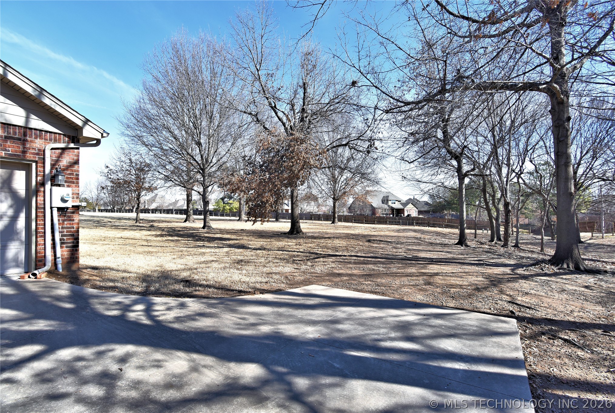 3105 S Aster Avenue Property Photo 32