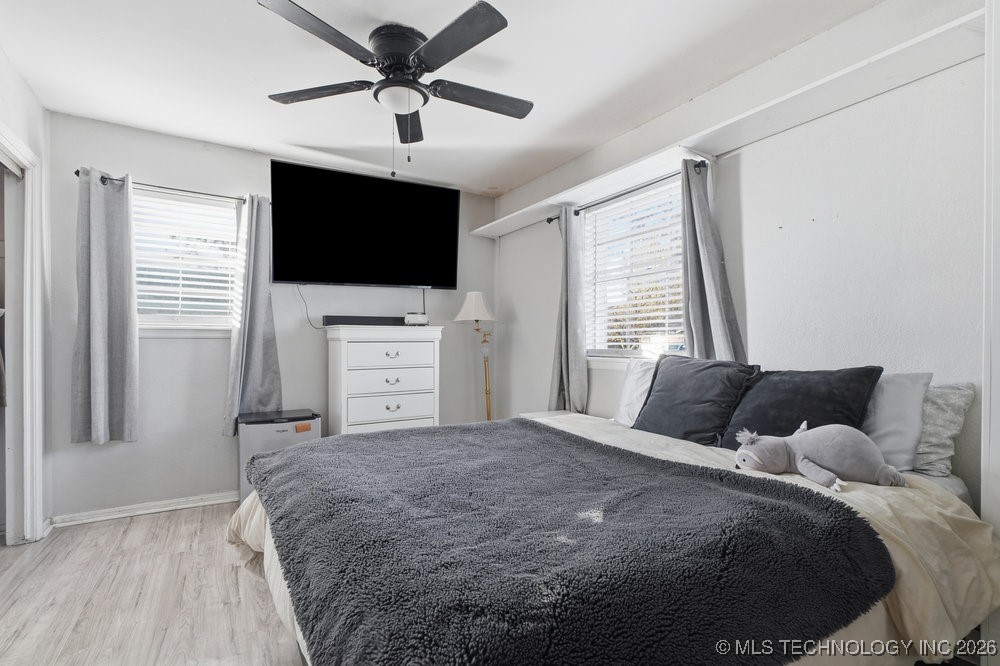 111 S 162nd East Avenue Property Photo 15