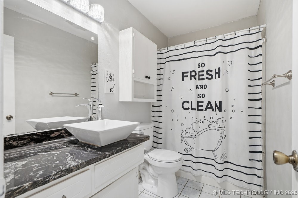 111 S 162nd East Avenue Property Photo 24