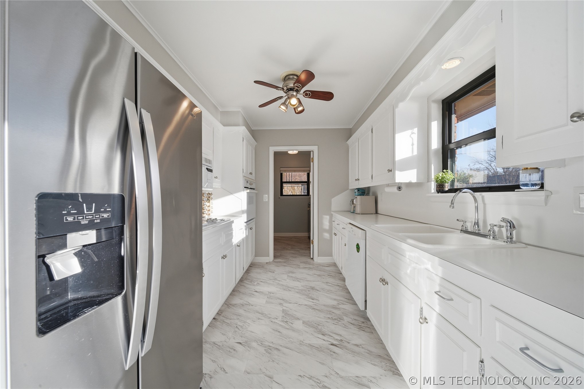 5405 S Xanthus Avenue Property Photo 9