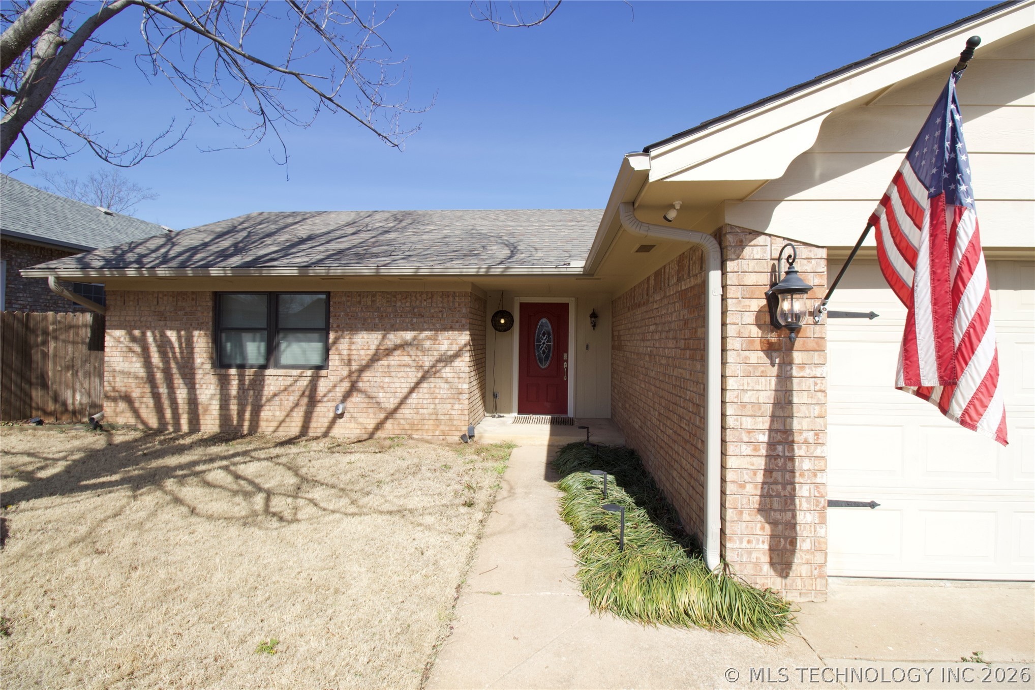 2507 Westwood Property Photo 4