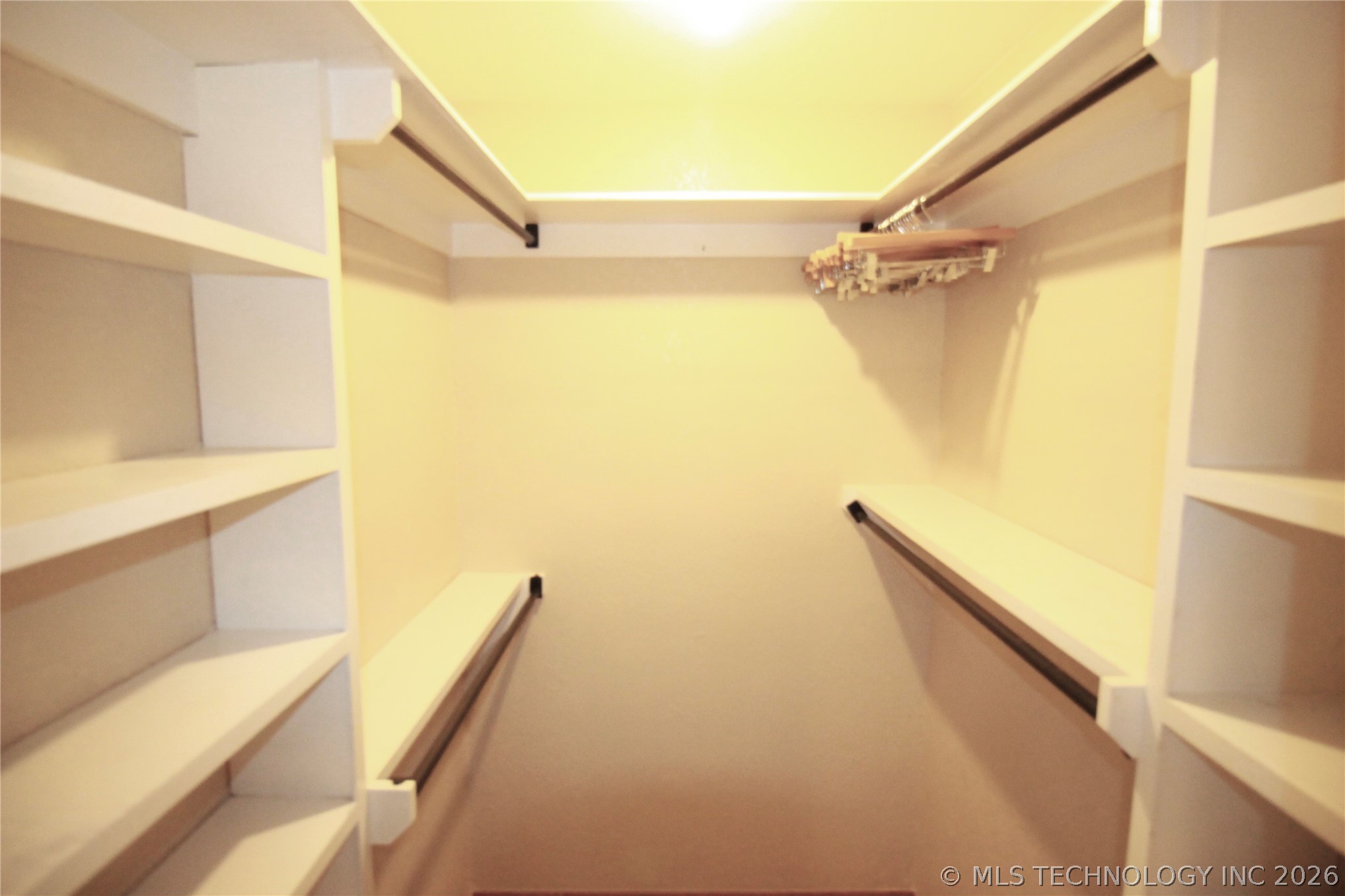 2507 Westwood Property Photo 19