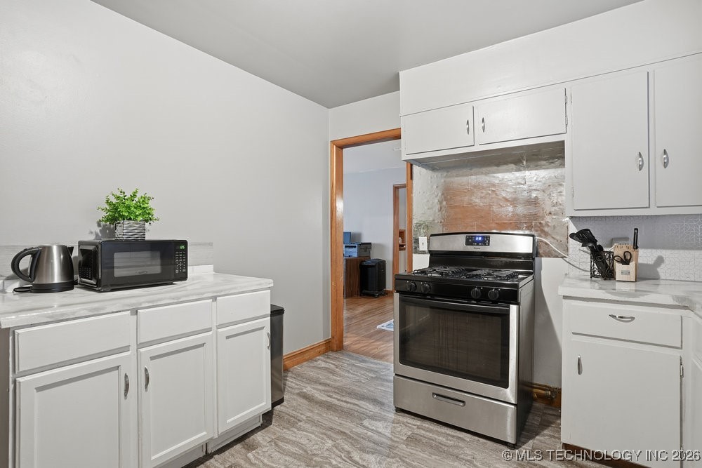 582 N Xenophon Avenue Property Photo 13