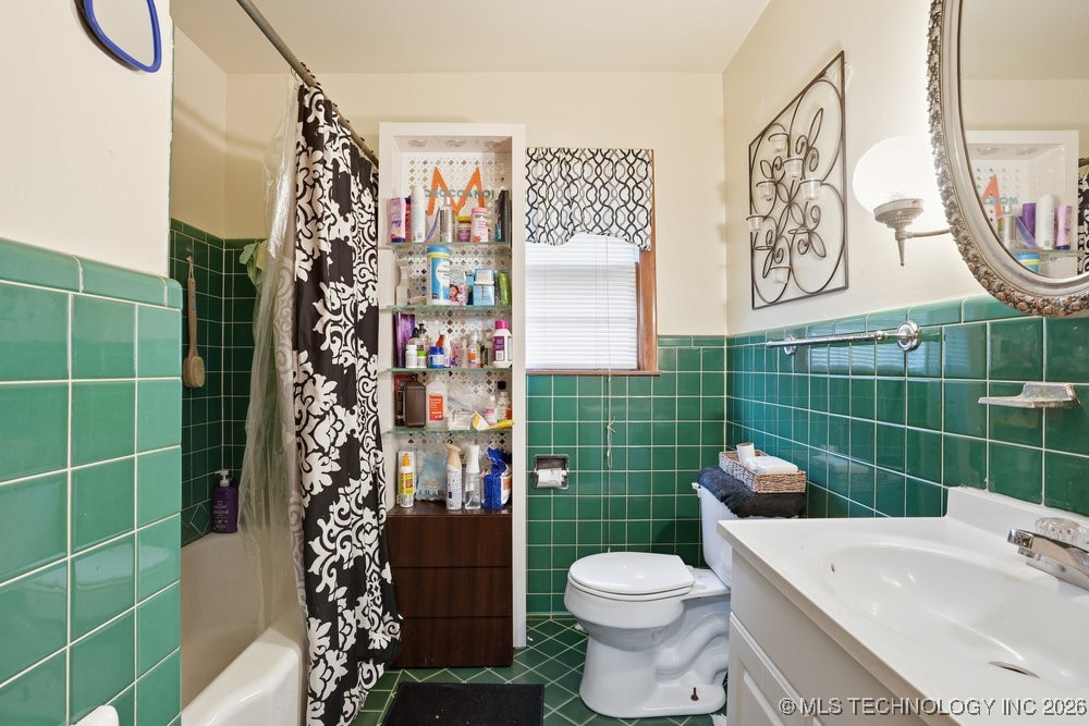 582 N Xenophon Avenue Property Photo 16