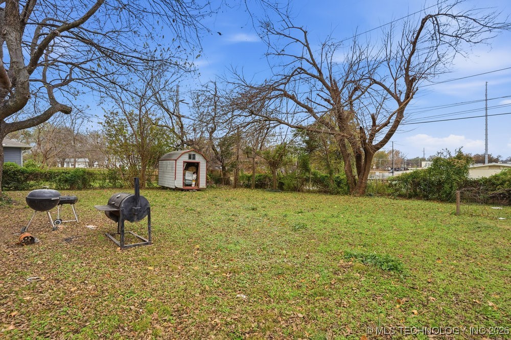 582 N Xenophon Avenue Property Photo 21