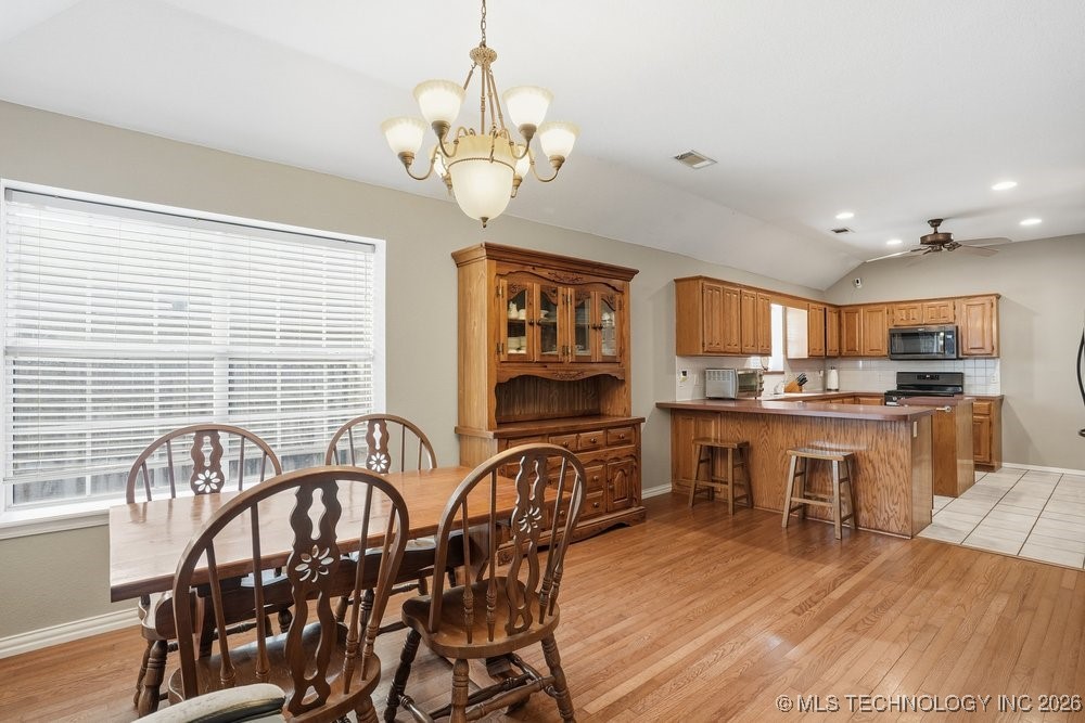 11523 S 105th Avenue E Property Photo 15