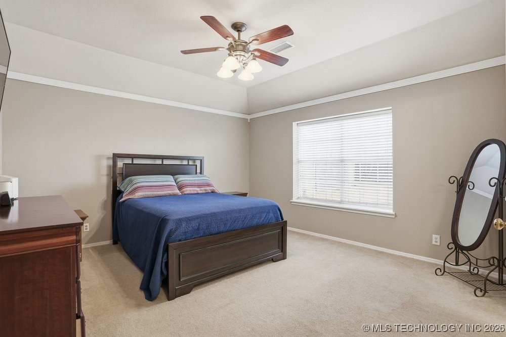 11523 S 105th Avenue E Property Photo 16