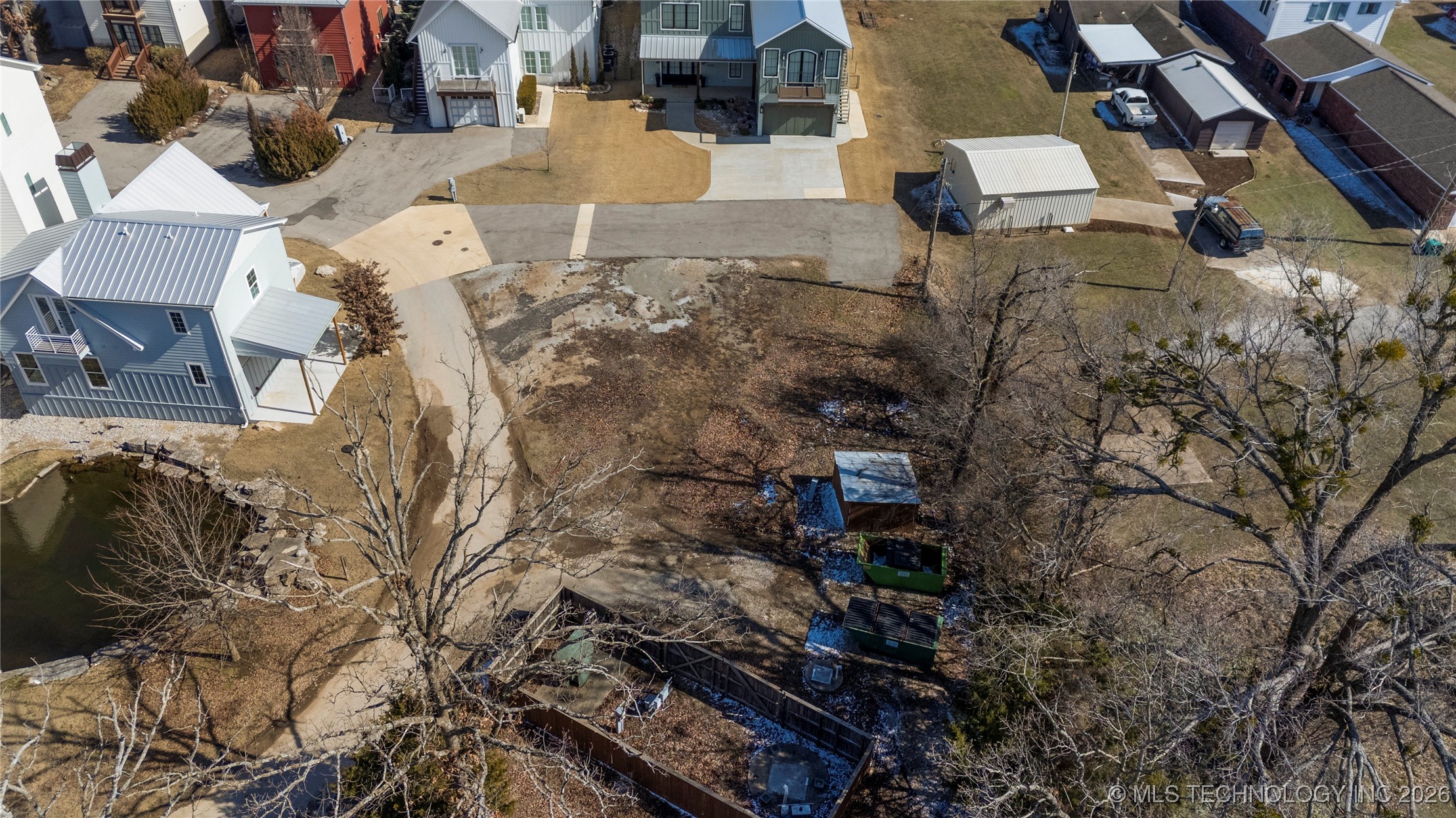 37214 S Cliff Crest Property Photo 13